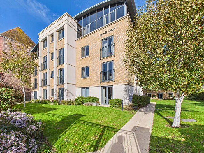 1 Bedroom Retirement Property To Rent In Union Place, Worthing, BN11