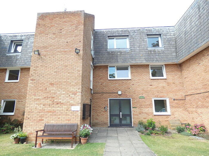 2 Bedroom Apartment To Rent In Manor Drive, Kempston, MK42