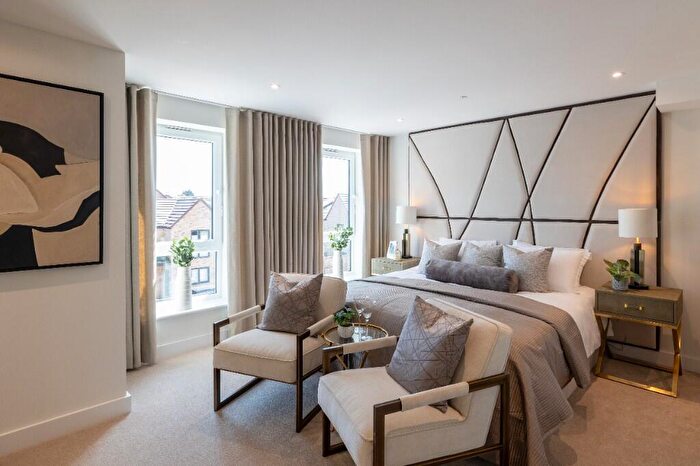 2 Bedroom Penthouse For Sale In Mulberry Park, Mulberry Way, BA2