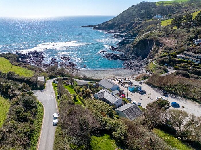 4 Bedroom Detached Bungalow For Sale In Bridals Lane, Looe, Cornwall, PL13