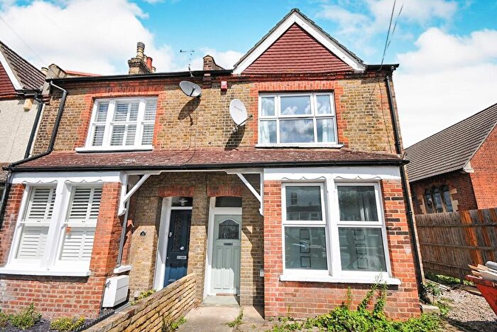 2 Bedroom End Of Terrace House To Rent In Nightingale Lane, Bromley, BR1