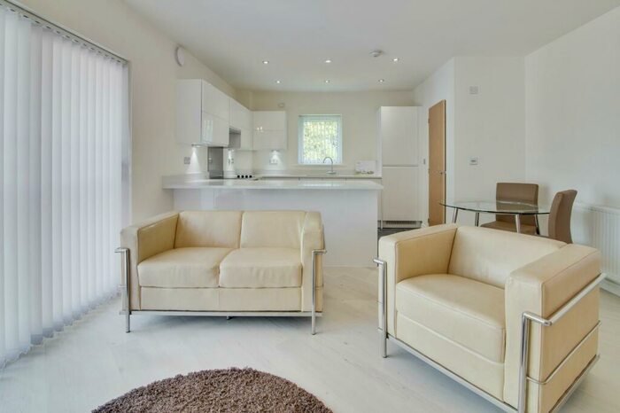 2 Bedroom Apartment To Rent In Bloomsbury House, Highfield Road, Edgbaston, Birmingham, B15