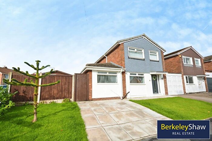 3 Bedroom Detached House For Sale In Grove Mead, Liverpool, L31