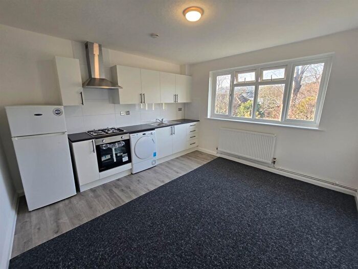 3 Bedroom Property To Rent In Hambledon Gardens, London, SE25