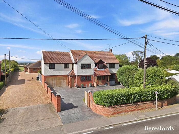 5 Bedroom Detached House For Sale In Burnham Road, Althorne, CM3