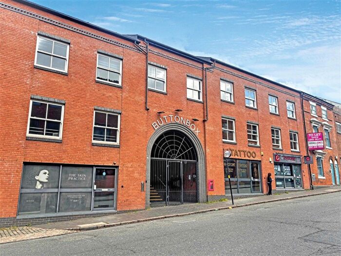 2 Bedroom Flat For Sale In Warstone Lane, Birmingham, B18