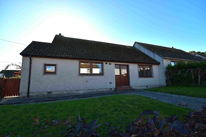 2 Bedroom Bungalow To Rent In Mackenzie Terrace, Rosemarkie, Fortrose, IV10
