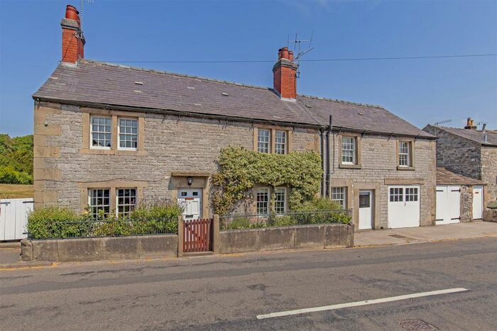 4 Bedroom Detached House For Sale In Greaves Lane, Ashford-In-The-Water, Bakewell, DE45