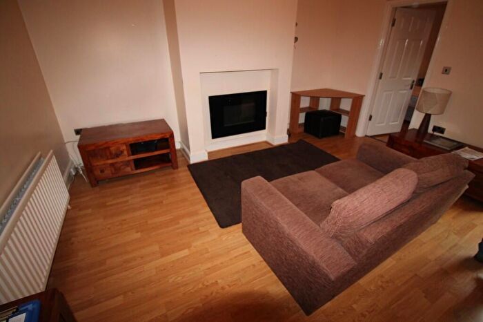 2 Bedroom Flat To Rent In Bayswater Road, Newcastle Upon Tyne, NE2