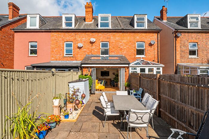 3 Bedroom Detached House For Sale In Napier Road, Tunbridge Wells, TN2