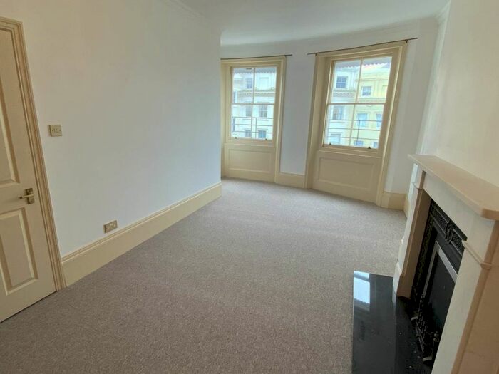 1 Bedroom Flat To Rent In Brunswick Place, Hove, BN3