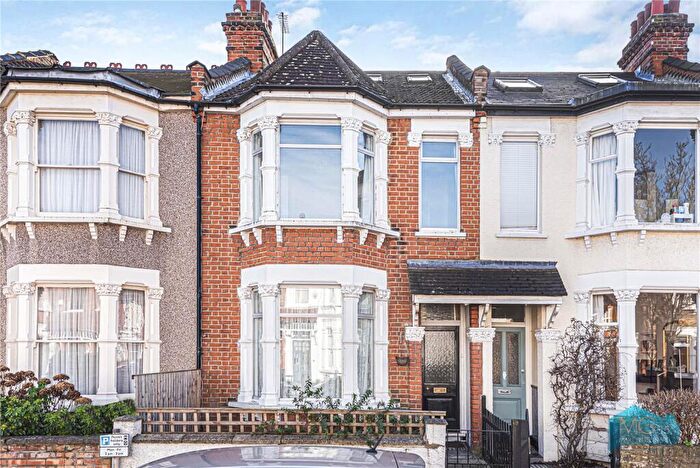5 Bedroom Terraced House To Rent In Bedford Road, East Finchley, London, N2