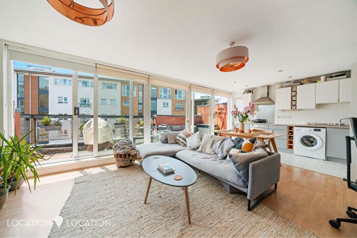 1 Bedroom Flat To Rent In Marcon Place, Cottrill Gardens Marcon Place, E8