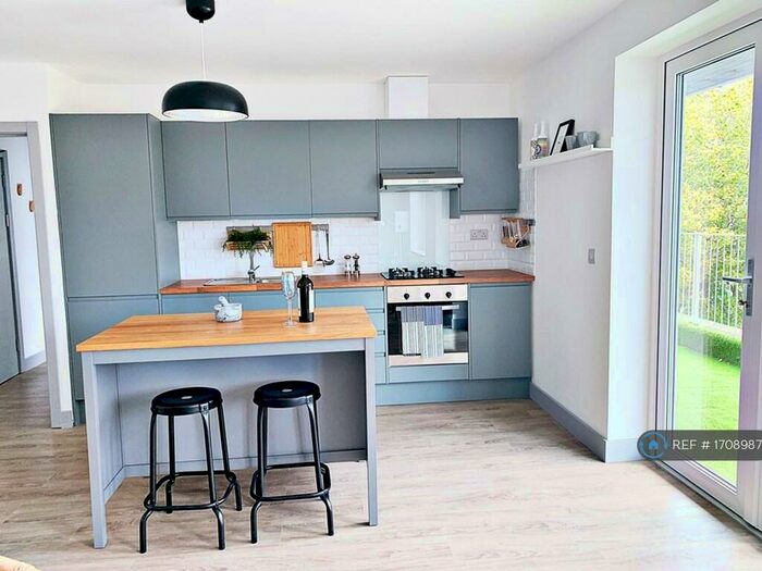 1 Bedroom Flat To Rent In Church Way, Edgware, HA8