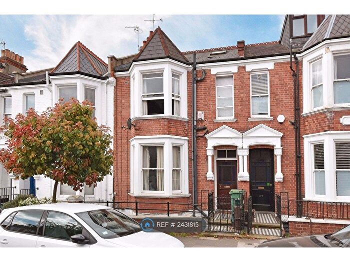 1 Bedroom Property To Rent In Narcissus Road, West Hampstead, NW6