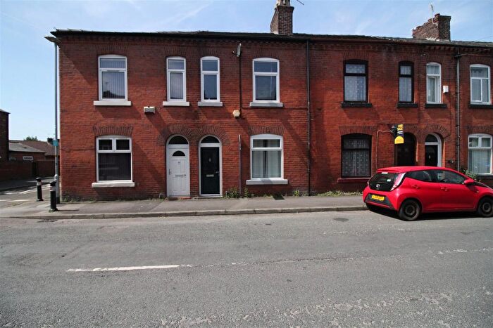 3 Bedroom Terraced House To Rent In Poplar Street, Failsworth, Manchester, M35