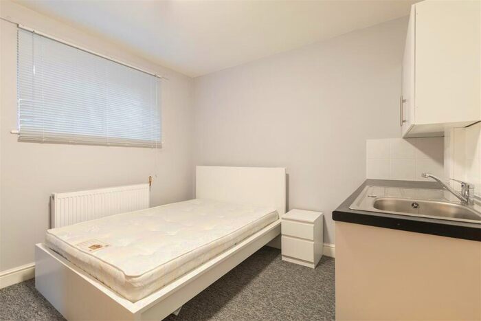 1 Bedroom Property To Rent In Harlesden Road, Willesden, London, NW10