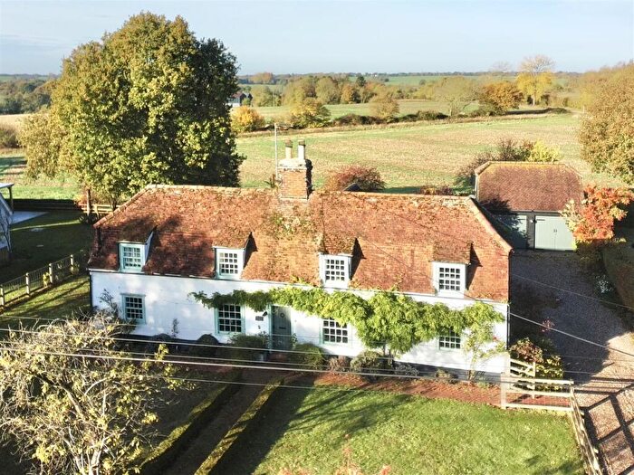 3 Bedroom Detached House For Sale In Hartford End, Chelmsford, CM3