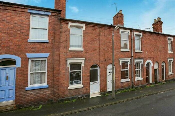 3 Bedroom House To Rent In East Street, Kidderminster, DY10