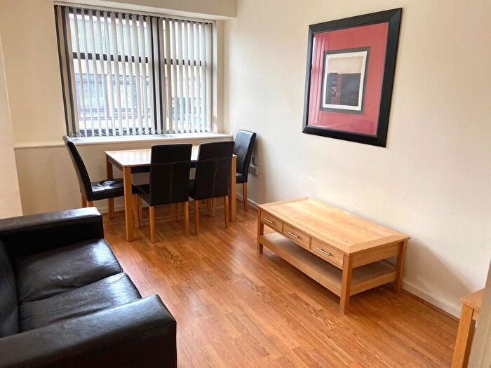 2 Bedroom Apartment To Rent In Newhall Street, Birmingham, B3