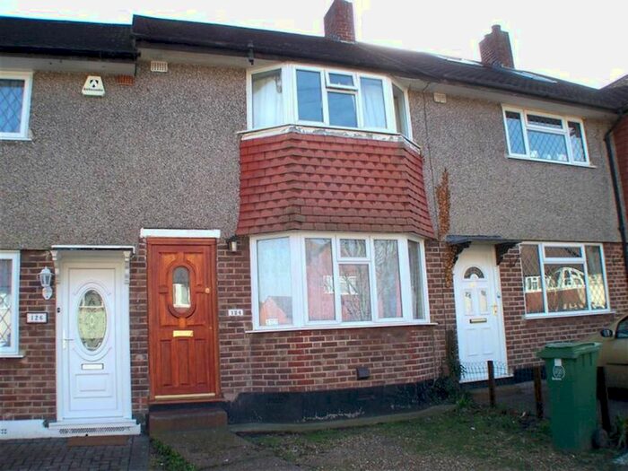 2 Bedroom Terraced House To Rent In Buckhurst Avenue, Carshalton, Surrey, SM5