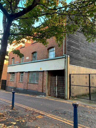 Studio To Rent In Princes Street, Gravesend, DA11