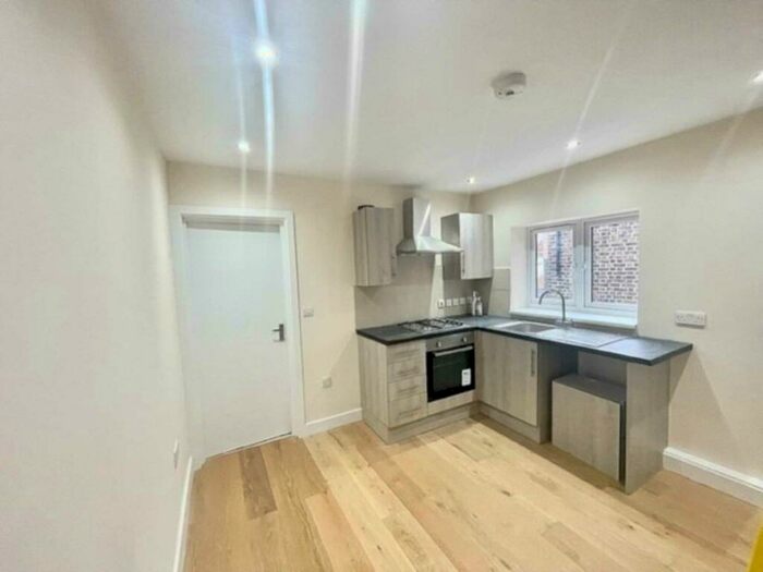 1 Bedroom Flat To Rent In High Road, London, E11