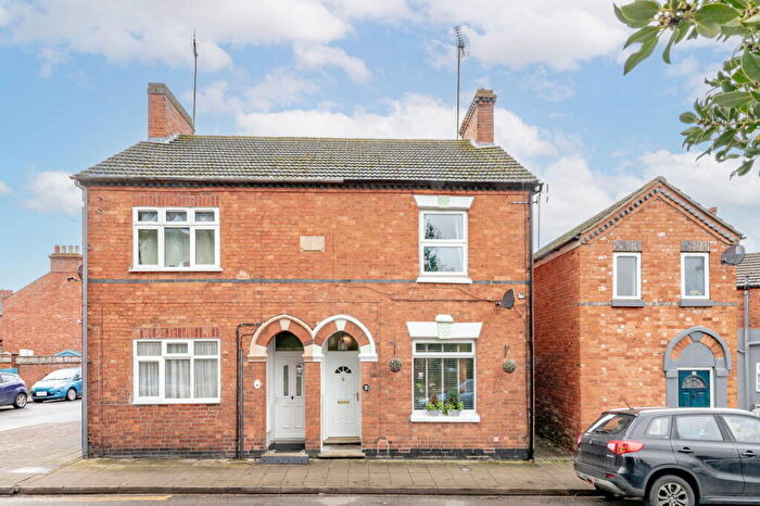 2 Bedroom Semi Detached House For Sale In St. James Street, New Bradwell, Milton Keynes, MK13