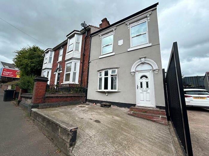 1 Bedroom Flat To Rent In Flat, The Hayes, Lye, Stourbridge, West Midlands, DY9