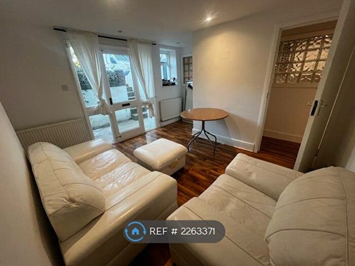 2 Bedroom Flat To Rent In Streatham Hill, Brixton, Streatham Hill, Clapham South, Tulse Hill, SW2