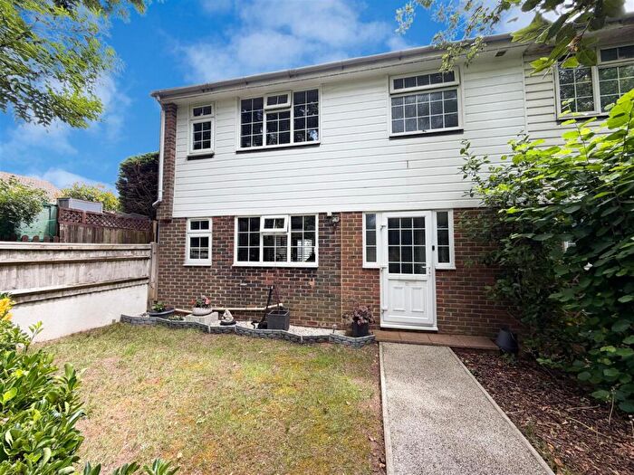 3 Bedroom Semi-Detached House To Rent In Swallow Close, Eastbourne, BN23