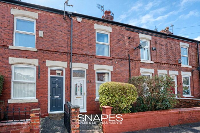 2 Bedroom Terraced House For Sale In Birchfield Road, Stockport, SK3