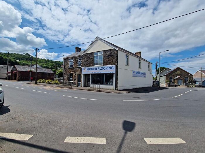 Studio To Rent In Station Square, Penclawdd, Swansea, SA4