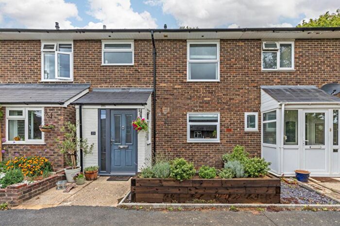 3 Bedroom Terraced House For Sale In Coney Green, Winchester, SO23