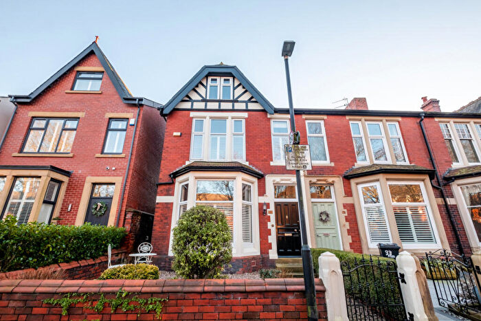 5 Bedroom End Of Terrace House For Sale In Cleveland Road, Lytham, FY8