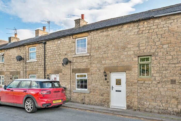 2 Bedroom Terraced House For Sale In Thorpe Road, Masham, HG4