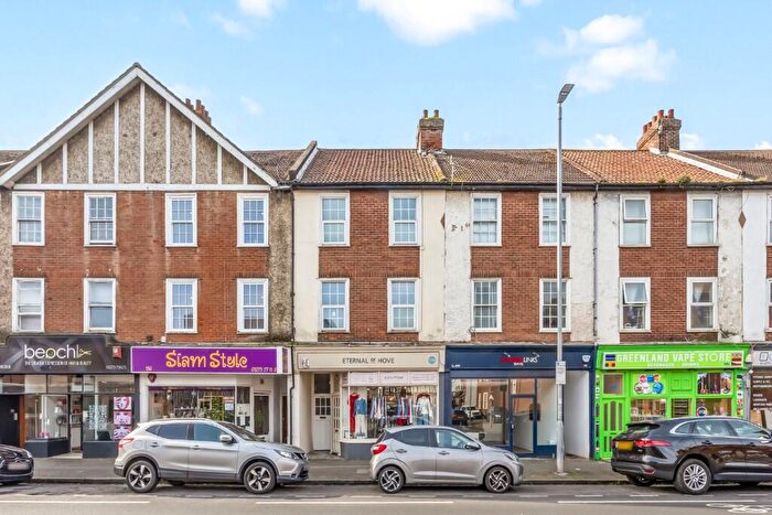 3 Bedroom Maisonette For Sale In Portland Road, Hove, BN3