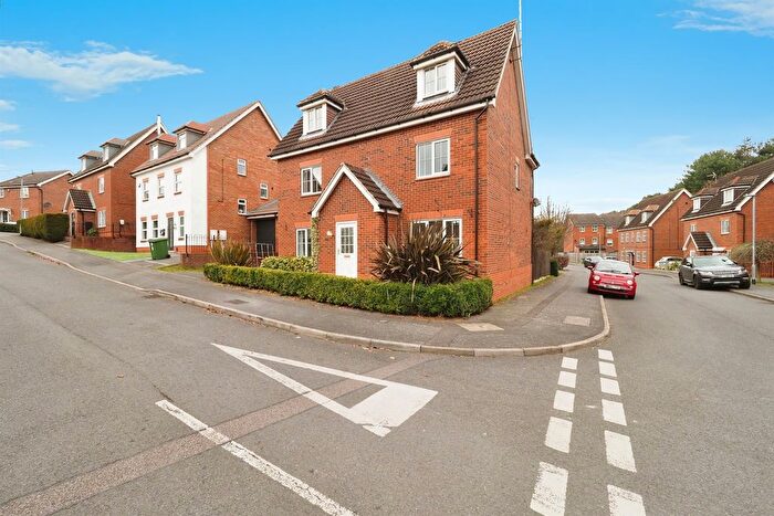 5 Bedroom Detached House For Sale In Dodsley Way, Clipstone Village, Mansfield, NG21