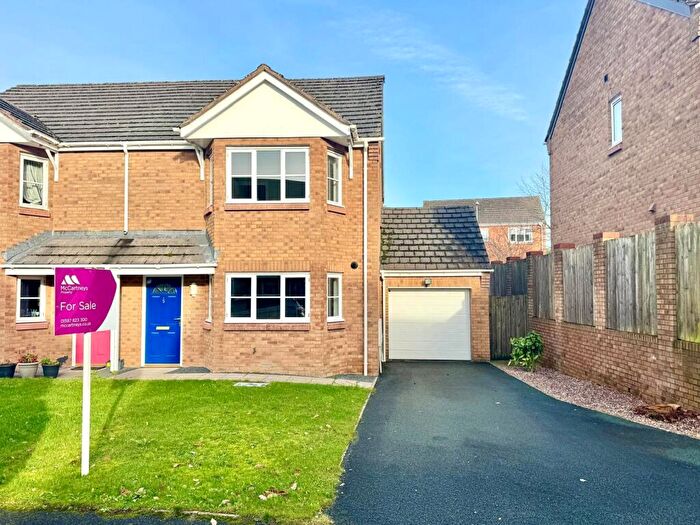 3 Bedroom Semi-Detached House For Sale In Hernog Close, Tremont Parc, Llandrindod Wells, Powys, LD1
