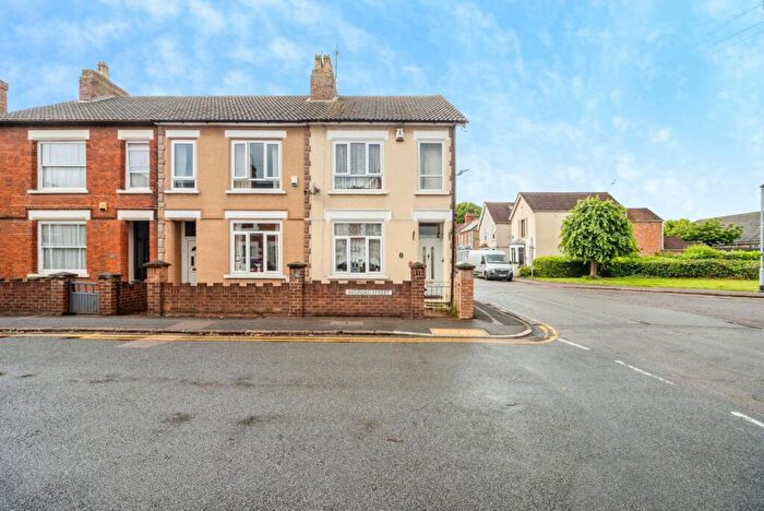 3 Bedroom End Of Terrace House For Sale In Bedford Street, Bletchley, Milton Keynes, Buckinghamshire, MK2