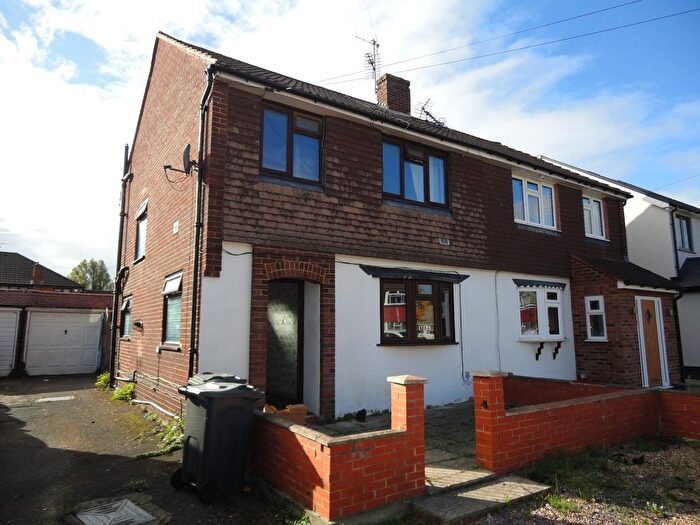 4 Bedroom Semi-Detached House To Rent In The Gardens, Bedfont, Feltham, TW14