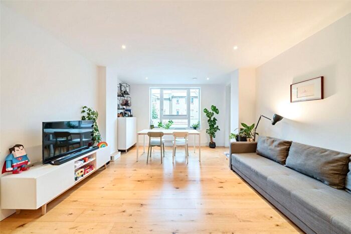1 Bedroom Apartment For Sale In Grove Street, Marine Wharf East, SE8