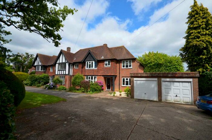 2 Bedroom End Of Terrace House To Rent In Chesham Road, Amersham, HP6