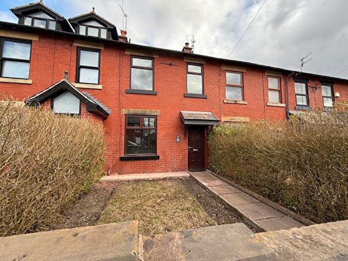 3 Bedroom Terraced House To Rent In Longsight Road, Holcombe Brook, Bury, BL0