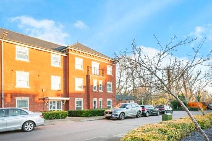 2 Bedroom Flat To Rent In Turing Gate, Milton Keynes, MK3