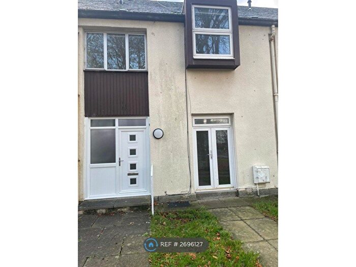 3 Bedroom Terraced House To Rent In Hazlehead Gardens, Aberdeen, AB15