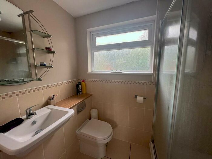 1 Bedroom Maisonette To Rent In Willowherb Close, Swindon, SN25