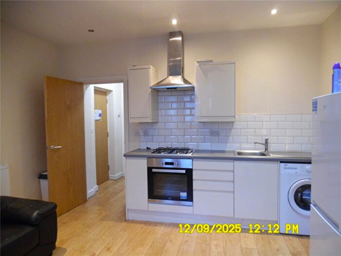 1 Bedroom Flat To Rent In Northcote Street, Roath, Cardiff, CF24