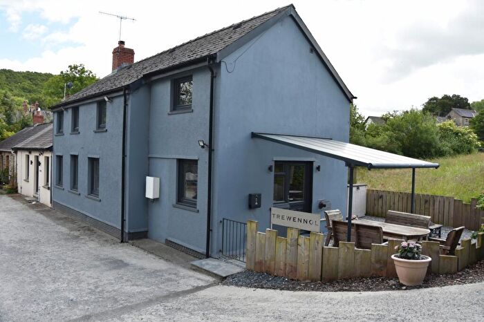 3 Bedroom Cottage For Sale In Trewennol, Felindre, SA44