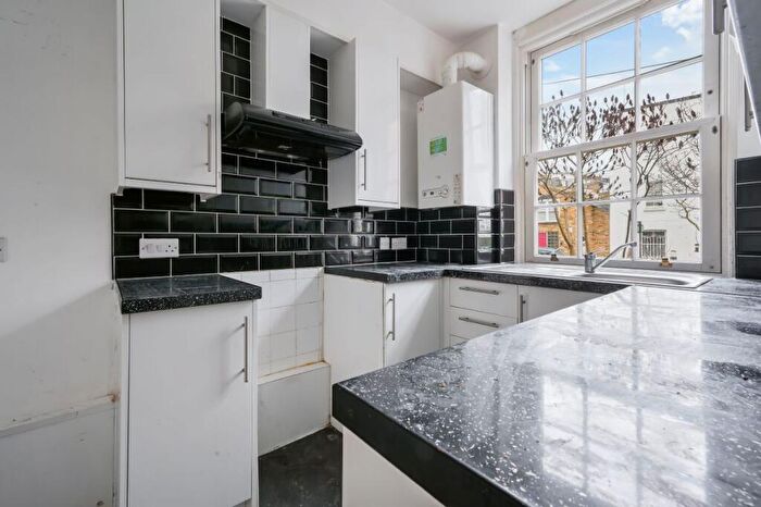 1 Bedroom Flat For Sale In Flat Faraday House, York Rise, Dartmouth Park, London, NW5